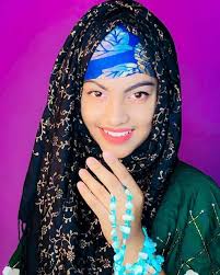 𝐁𝐄𝐀𝐔𝐓𝐘 𝐊𝐇𝐀𝐍👰𝗙𝗔𝗠𝗜𝗟𝗬👨‍👩‍👧‍👦