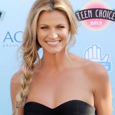 Erin andrews ретвитнул(а) robert boston. Sports Broadcaster Erin Andrews Hair And Beauty Tips Shape