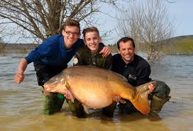 The lake is a challenge and every bite counts in order to catch one of the monsters. Teamangler Packen Aus 2 My Carpfishing With Braided Line From Luka Vukas Imperial Fishing Europe