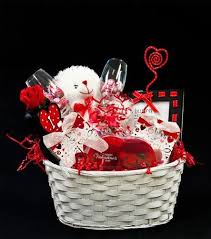 For the crafty & diy: Be My Valentine Valentine S Day Gift Basket For Men Valentines Day Baskets Valentine Baskets Valentine S Day Gift Baskets
