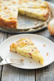 Low Carb Zwiebelkuchen Ohne Boden Backen Macht Glucklich Rezept In 2020 Zwiebelkuchen Fingerfood Vorspeisen Backen Macht Glucklich
