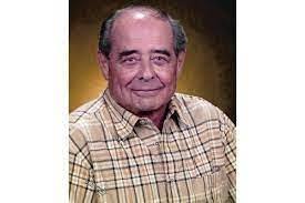 Ryan Riedlinger's Instagram, Twitter & Facebook