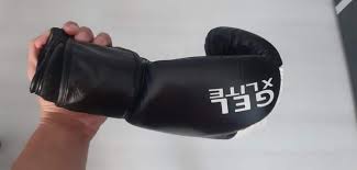 Maybe you would like to learn more about one of these? The Best 10 Oz Boxing Gloves Of 2021 Buying Guide Shortboxing