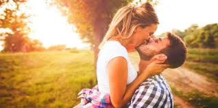 Love and affection like all others a cancer woman loves to be praised, embraced and pampered all the time and she is never happy with someone who is less emotional than her or cold and distant. How The Zodiac Signs Show Affection According To Astrology Yourtango