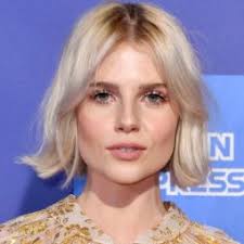 Korean inspired hairstyle for thin hair: 45 Best Hairstyles For Long Thin Hair 2021 All Things Hair Uk
