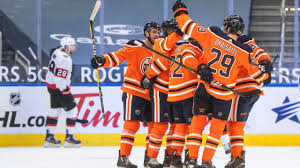 The oilers' two biggest stars linked up for a beautiful goal to beat the islanders. Oilers Mcdavid Draisaitl Pick Apart Senators In Nearly Historic Night