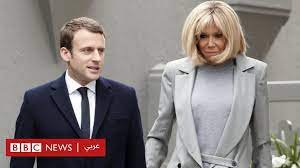 تداولت مواقع التواصل الاجتماعي صورة قال مروجوها إنها تعود للرئيس الفرنسي الجديد إيمانويل ماكرون في طفولته برفقة زوجته الحالية بريجيت ترونيو والتي كانت معلمته وتكبره بـ 25 عاماً. Ø¥ÙŠÙ…Ø§Ù†ÙˆÙŠÙ„ Ù…Ø§ÙƒØ±ÙˆÙ† ÙŠÙ†ØªÙ‚Ø¯ Ø±Ø¦ÙŠØ³ Ø§Ù„Ø¨Ø±Ø§Ø²ÙŠÙ„ Ø¨Ø³Ø¨Ø¨ ØªØ¹Ù„ÙŠÙ‚ ØºÙŠØ± Ù…Ù‡Ø°Ø¨ Ø¹Ù† Ø²ÙˆØ¬ØªÙ‡ Bbc News Ø¹Ø±Ø¨ÙŠ