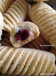 Delice Et Gourmandise Recettes Algeriennes Caak Enakach Parfume A L Orange Recette Patisserie Orientale Recette Patisserie Gateau Oriental Facile