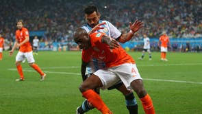 Javier mascherano ○ the warrior ○ crazy defending skills ever |hd music : Javier Mascherano Reveals He Tore His Anus In Heroic Match Saving Tackle On Arjen Robben The Independent The Independent