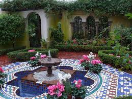 10 Moroccan Garden Design Ideas Most Brilliant And Beautiful Moroccan Garden Small Patio Garden Patio Garden
