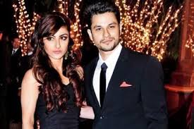 Soha Ali Khan Kunal Khemu Marriage Date Finalized Showbiz Bites Bollywood Celebrities Soha Ali Khan Soha Ali Khan Wedding
