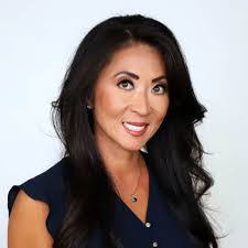 Katherine Masterson's Instagram, Twitter & Facebook