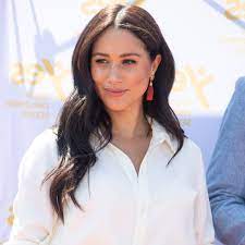 Oct 18, 2020 · the queen reportedly shut down prince harry's demand that meghan markle get her way on her wedding day. Meghan Markle Receives Bday Love From Kate Middleton Other Royals E Online
