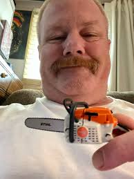 The wife bought me the chainsaw I've always wanted! Stihl ms .000025  Perfect for cutting toothpicks🤣