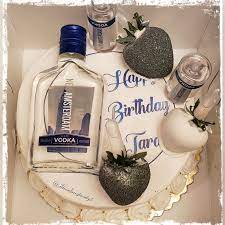 Birthday cake cocktail.ingredients 1 oz. Amsterdam Vodka Infused Cake Birthday Cake Vodka Infused Vodka Cake Vodka