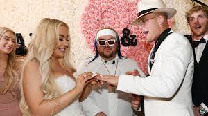 Her zodiac sign is pisces. Youtuber Nikkietutorials Gets Engaged While On Vacation In Italy Entertainment Tonight