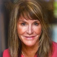 Brenda Bray's Instagram, Twitter & Facebook