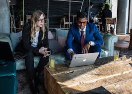 Minimalism is a movement that focuses on reducing the clutter in your life both in physic. Digital Minimalism Lifestyle Fernando Raymond