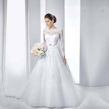 As An Catholic Italian And Example Of Cultural Identification Influencing Design Would Long White Wedding Dress White Wedding Dresses Wedding Dress Inspiration