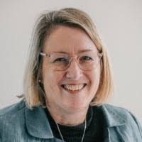 Mary Berwick's Instagram, Twitter & Facebook