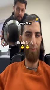 Poaa Max: Neuer Trend für Haarschnitte 2023