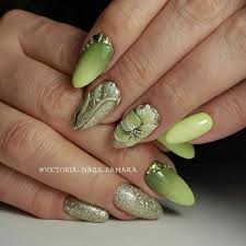 как сделать красивый маникюр в домашних условиях пошаговое фото Kollekciya Foto Vesennij Manikyur Modnye Tendencii Krasivye Nogti Nejl Art Zelenye Nogti