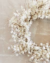 White Forsythia Wreath Balsam Hill Forsythia Wreath Wreaths Balsam Hill