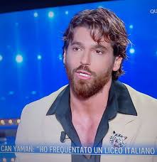 Un intervista davvero piacevole!! Grazie a Mara Venier e alla Rai per aver  dato ampio spazio a Can di raccontarsi,e di parlare del suo prossimo  progetto che è #Sandokan !! #CanYaman #domenicain #