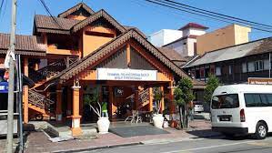 Squares, landmarks and more on interactive online satellite map of kuala besut with poi: Kuala Besut To Kuala Lumpur With Perdana Express Busonlineticket Com