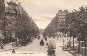 Les Anciennes Rues De Paris Boulevard Voltaire 11 Me Arrondissement Paris Vieux Paris Paris Vintage