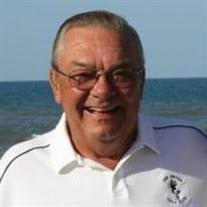 Obituary for Roy H. Stahlhut