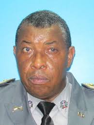 28 DE ABRIL DEL 2021 LA DIRECCIÓN GENERAL DE LA POLICÍA NACIONAL Y SU  DIRECCIÓN CENTRAL DE RECURSOS HUMANOS: Se complacen en FELICITAR a los  Oficiales Superiores, Oficiales Subalternos, Cadetes, Alistados, Asimilados