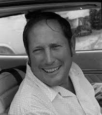 I wish Colin Bond would write his autobiography. It would be a fascinating  read. How about it Colin