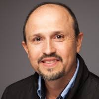 50+ perfiles de «Luis Rubi&»