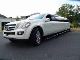 Limousine Services And Bus Tours Limousine Wedding Limo Service Mercedes Benz