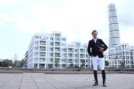 Alexander james zetterman (* 8. Det Kan Ta Tio Ar Mellan Varje Sejour I Toppen Ridsport