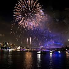 Sydney New Year S Eve Fireworks And Dinner Cruises Sydney New Years Eve New Year Fireworks New Years Eve Fireworks