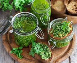 Pesto De Coriandre Recette Coriandre Recette Recettes De Cuisine Recette Pesto