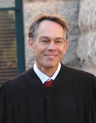 Supreme Court awards Arizona same-sex couples full parental rights