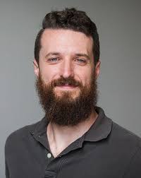 Meet Kate Weiss! A senior in the COH studying Population Health with minors  in Spanish & Hispanic Studies and Epidemiology. Follow along day in her  life in the COH 🦅🎙️🦠