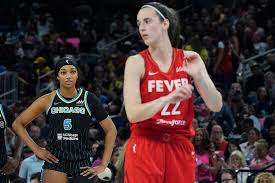 Caitlin Clark loses 'battle' against Angel Reese and leaves Indiana Fever  in a weak position | Marca