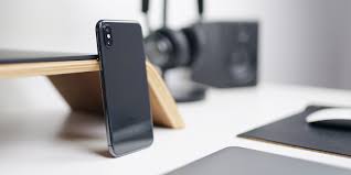How to turn your old phone into a security camera. Diy Security Monitor Put An Old Iphone Or Ipad To Good Use Tapsmart