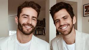 Pelayo Díaz sigue viviendo con Andy McDougall tras su ruptura