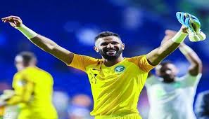 عادةً مايبدي الناس إعجابهم عندما تكون هنالك صورة مرفقة. Ø¨Ø¹Ø¯ Ø«Ù„Ø§Ø«ÙŠØ© Ø³Ù†ØºØ§ÙÙˆØ±Ø© Ù…Ø­Ù…Ø¯ Ø§Ù„Ø¹ÙˆÙŠØ³ ÙŠØ¹Ø¯ Ø¬Ù…Ø§Ù‡ÙŠØ± Ø§Ù„Ø£Ø®Ø¶Ø± Ø¨Ø§Ù„Ø£ÙØ¶Ù„