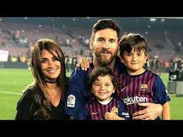 Las 'pillerías' de mateo, el hijo de leo messi y antonella roccuzzo. Lionel Messi Family Antonella Roccuzzo Thiago Messi Mateo Messi Youtube