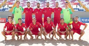 Esta derrota tem por consequência a perda do título de campeão da liga das nações para portugal visto que é a frança que vai participar no 'final four', final a quatro para definir o novo vencedor da prova da uefa. Portugal E Campeao Do Mundo De Futebol De Praia Jornal Expresso Do Oriente