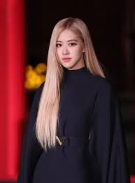 She was the last member to be revealed amongst the four. Blackpink Rose S Fashion Look At Valentino Event On November 7 2019 Codipop