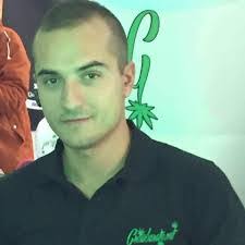 Erik Collado's Instagram, Twitter & Facebook