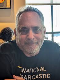 Alfred Olah's Instagram, Twitter & Facebook