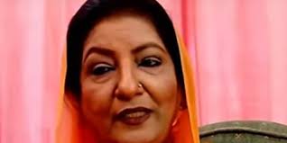 Kashif Abbasi wins the Most Credible Anchor of the Year award